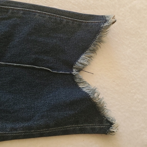 NEW Hidden Jeans Tracey High-Rise Straight Crop Sharkbite Hem Size 31 - Picture 3 of 13